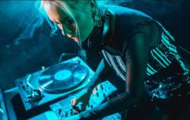 From Bedroom To Mainstage: How Virtual DJ Is Reshaping DJ Culture